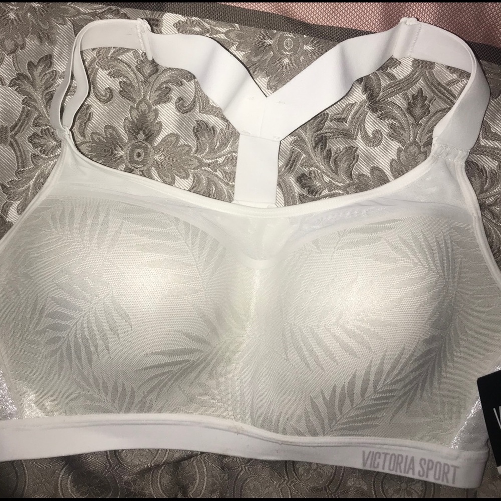 Victoria Secret Sport racer back bra.🌟SOLD🌟